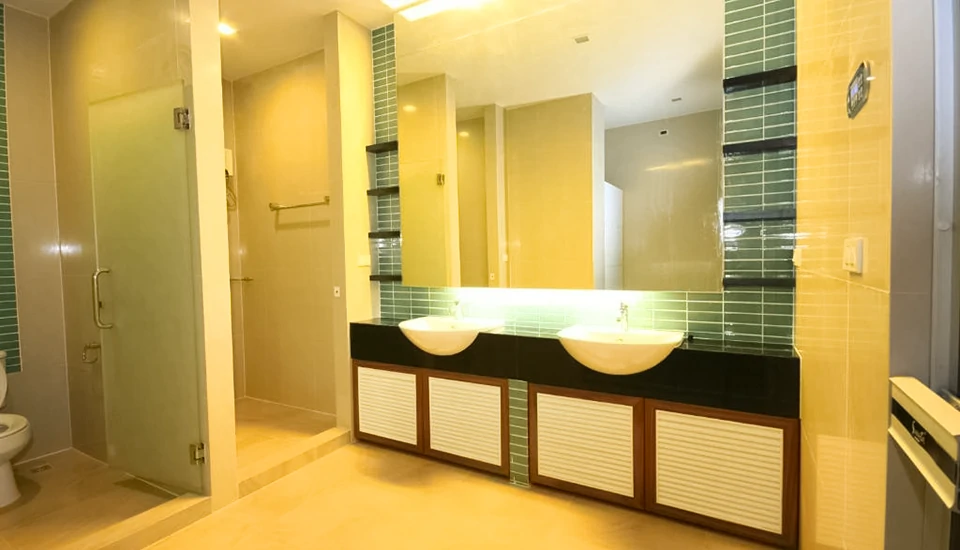 هتل آی رزیدنس ساتورن بانکوک